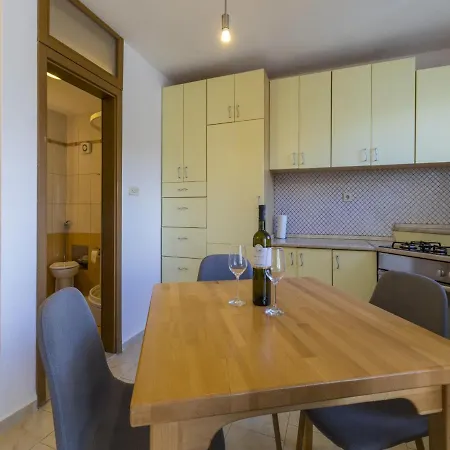 Andry Apartment *
